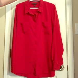 A day at the office in a power blouse👚👚👚